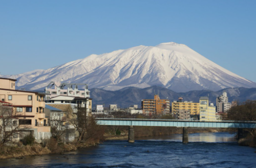 Mt. Iwate is famous for its ski resort and closest one from Morioka, the capital city of Iwate.